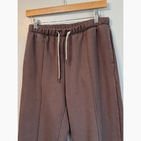 VUORI Women’s Restore Sweatpant Sz Small Chia Organic Cotton Blend Sustainable - Picture 6 of 10